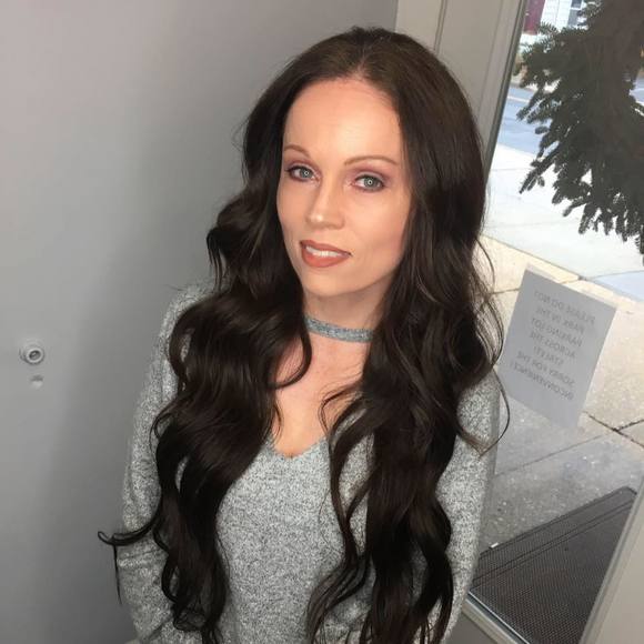 Meet your Posher, Crystal - Picture 1 of 1